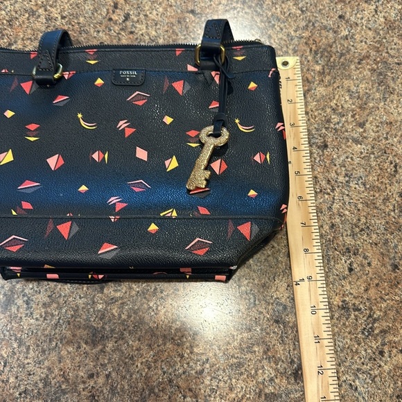 Fossil Coated Small Gift Print Shopper Purse Double Handles Zipper Closure - Picture 16 of 16